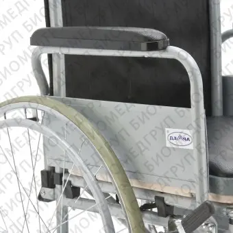 Креслоколяска с санитарным оснащением для инвалидов FS682